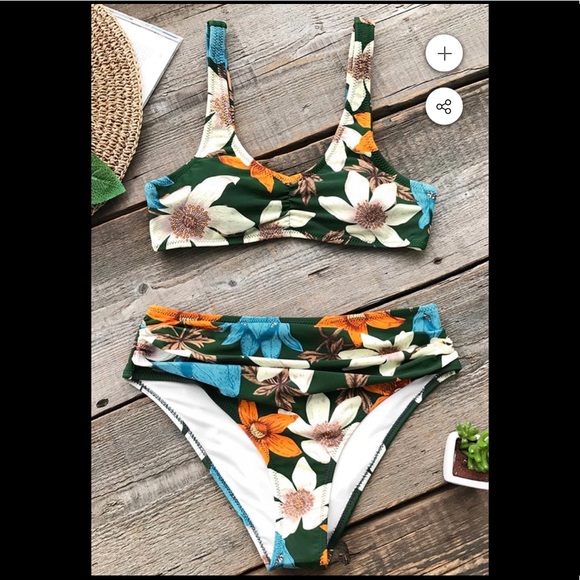 Cupshe Other - Two piece high waisted Cupshe bikini